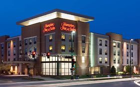 Hampton Inn Omaha Downtown